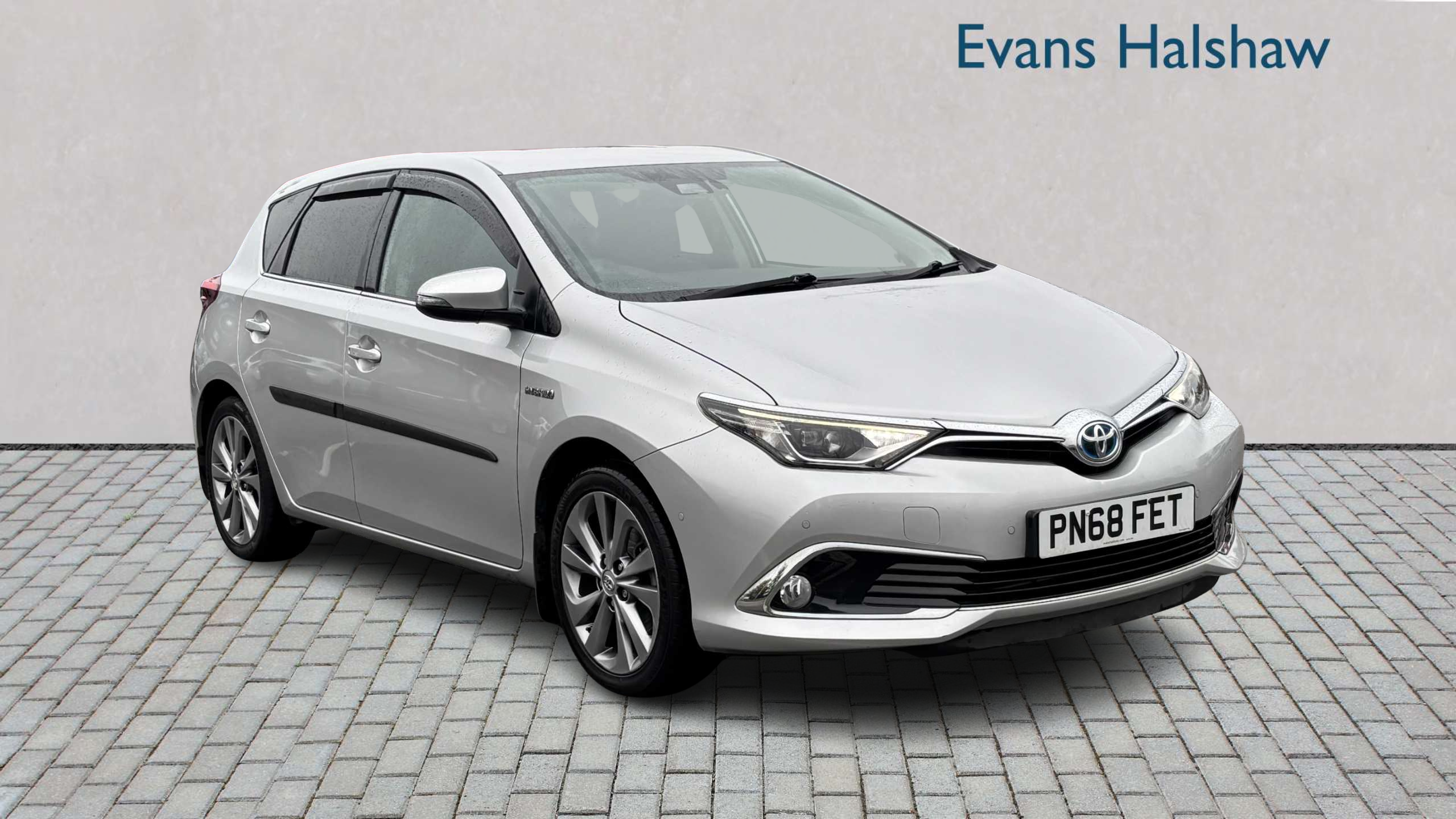 Main listing image - Toyota Auris