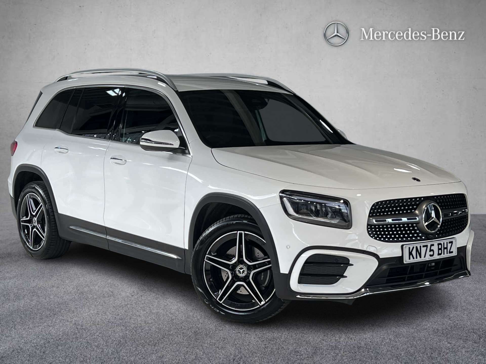 Main listing image - Mercedes-Benz GLB