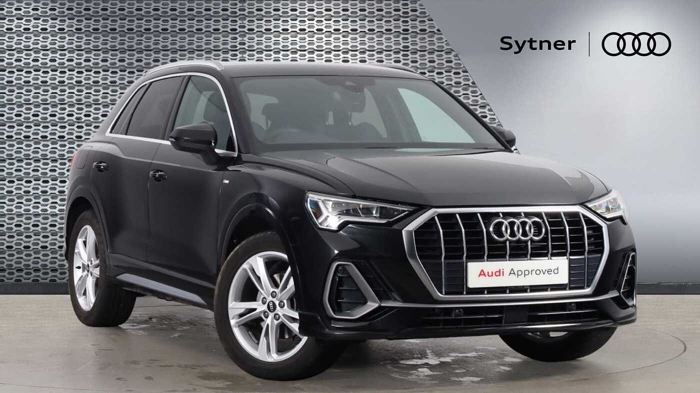 Main listing image - Audi Q3