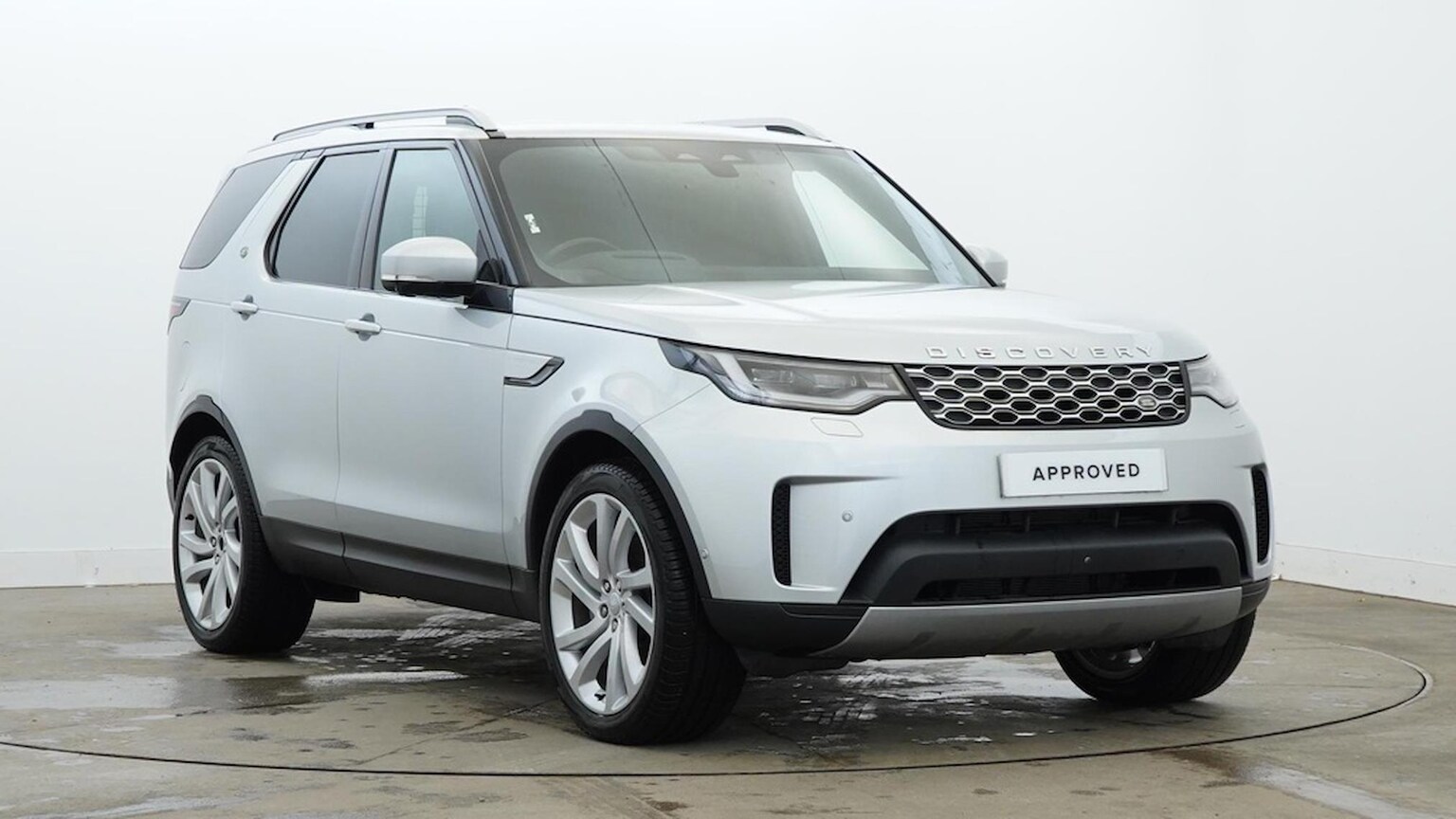 Main listing image - Land Rover Discovery