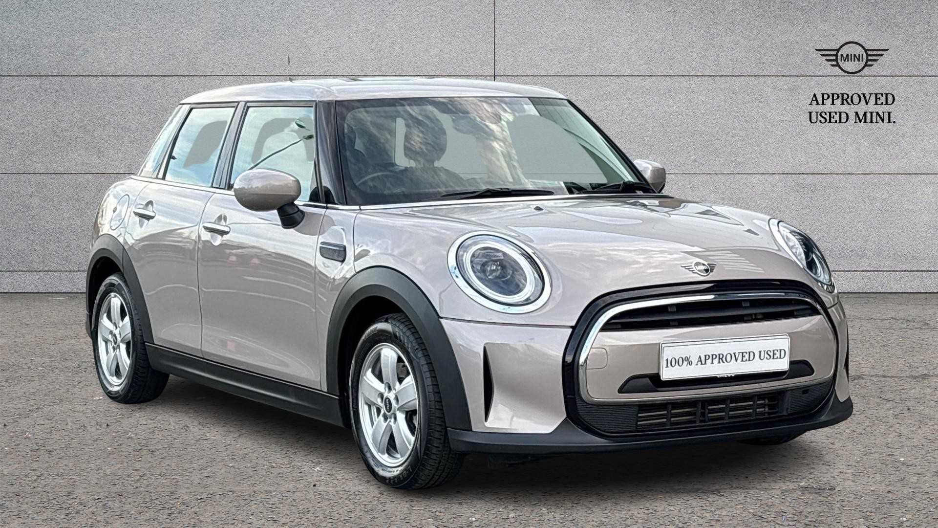 Main listing image - MINI Hatchback 5dr