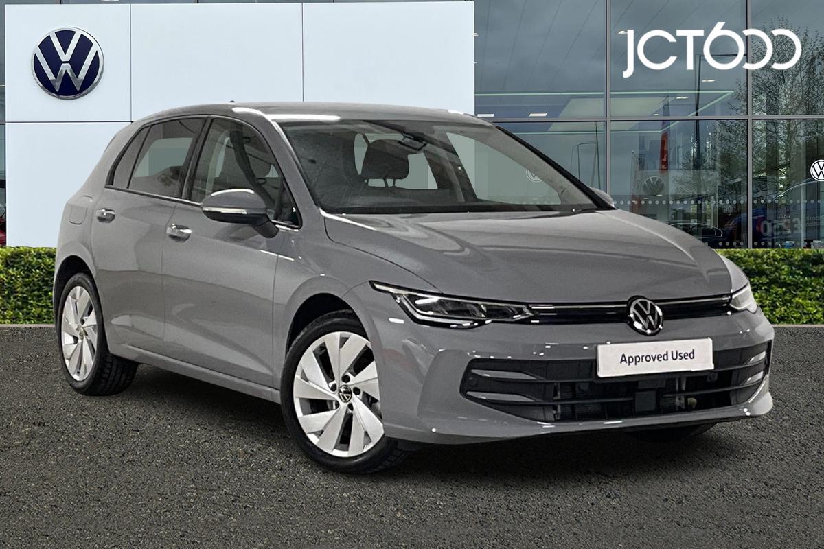 Main listing image - Volkswagen Golf