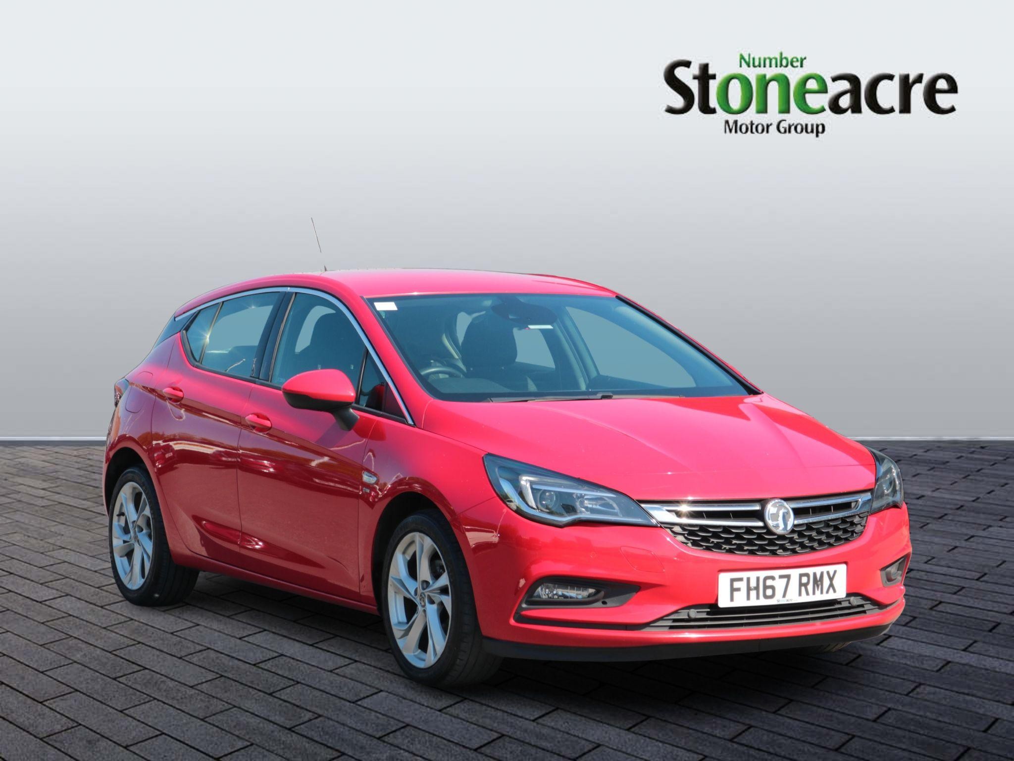 Main listing image - Vauxhall Astra
