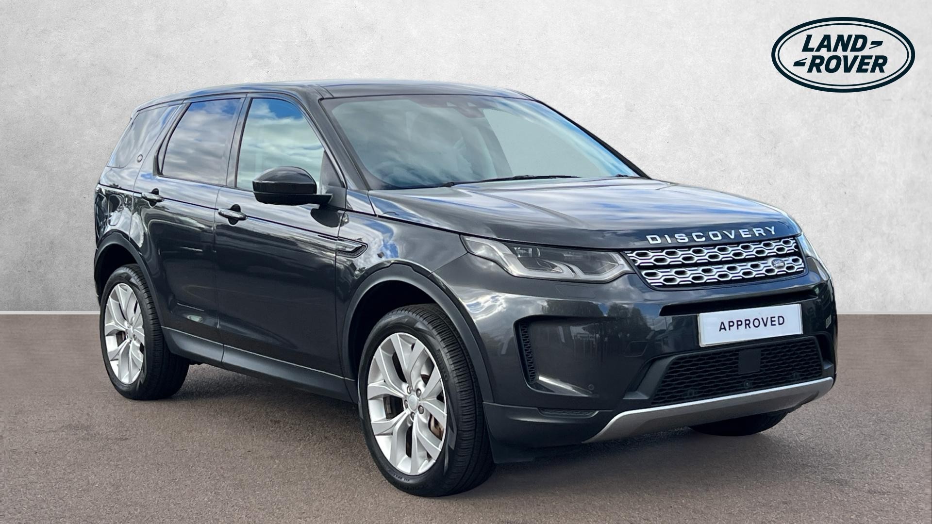 Main listing image - Land Rover Discovery Sport