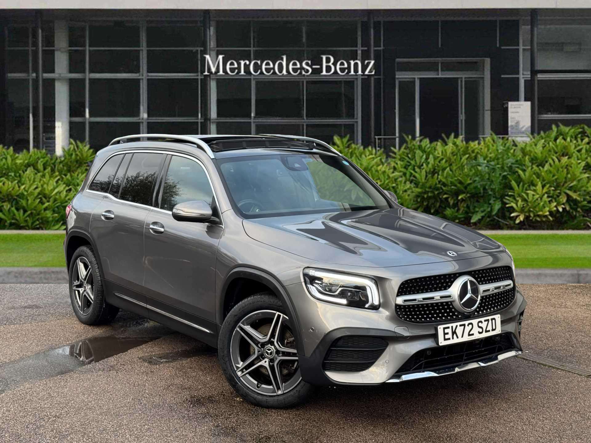 Main listing image - Mercedes-Benz GLB