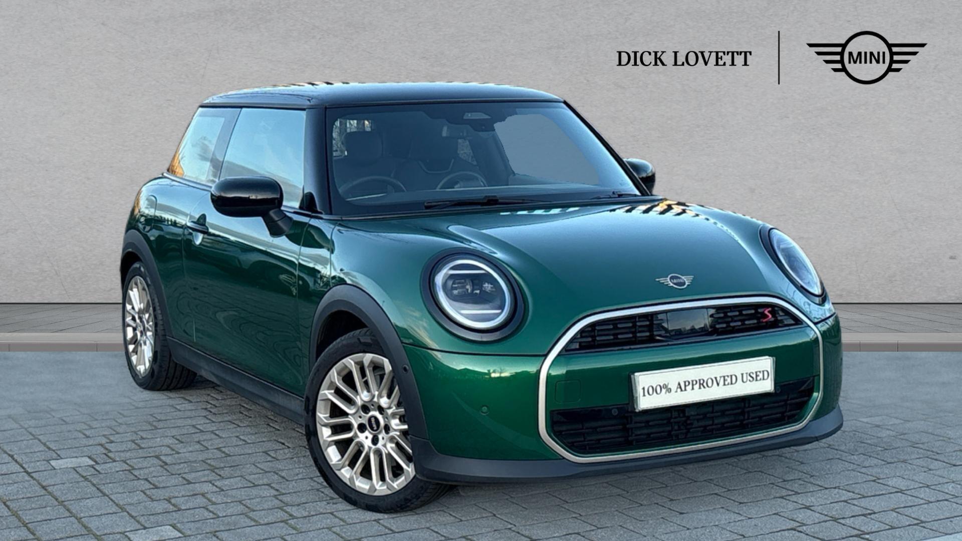 Main listing image - MINI Hatchback