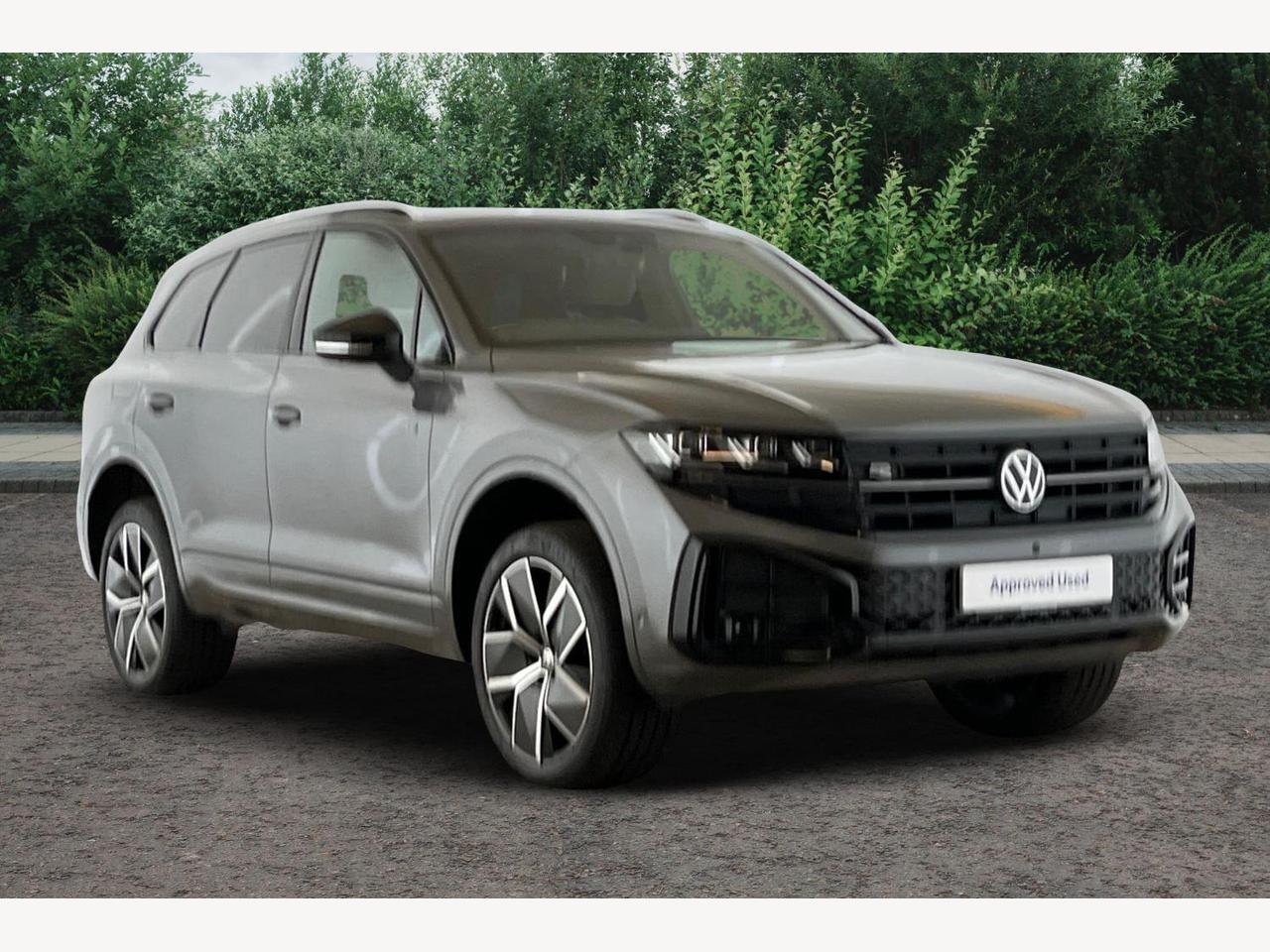 Main listing image - Volkswagen Touareg