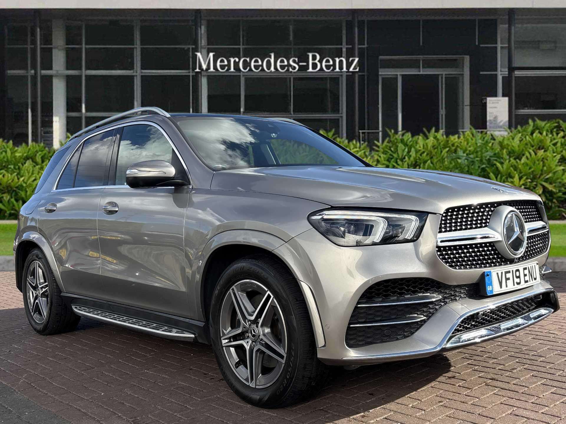 Main listing image - Mercedes-Benz GLE