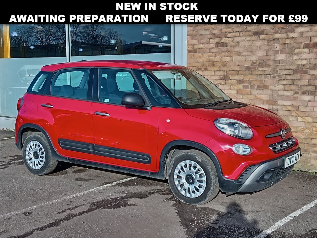 Main listing image - Fiat 500L