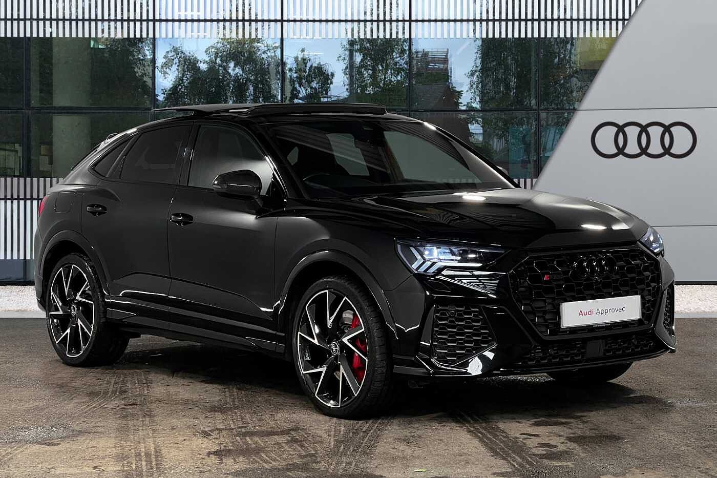 Main listing image - Audi RS Q3