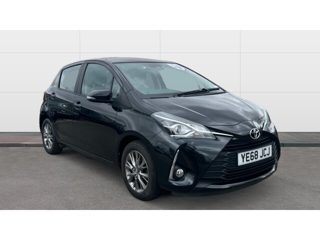 Main listing image - Toyota Yaris