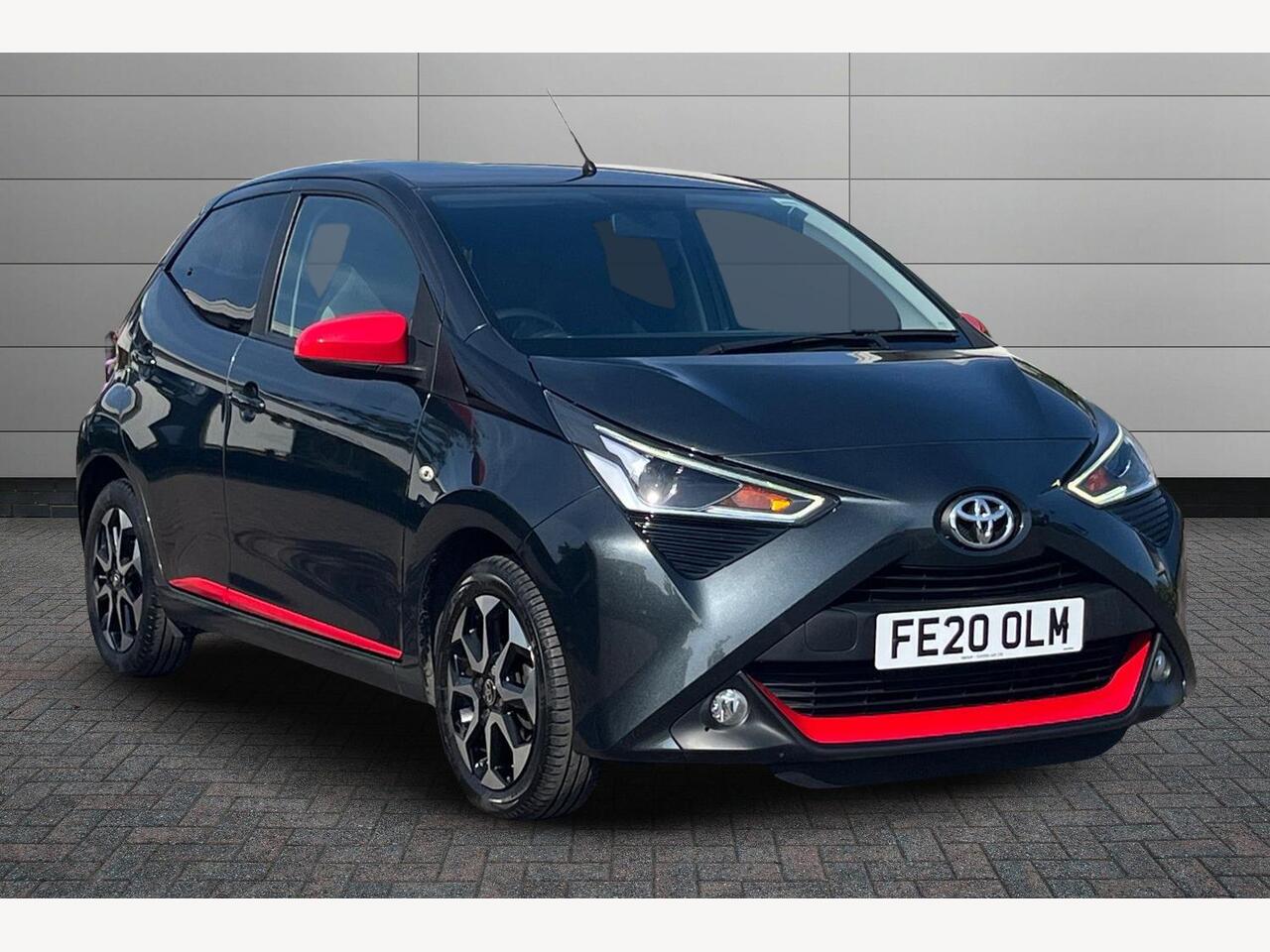 Main listing image - Toyota Aygo