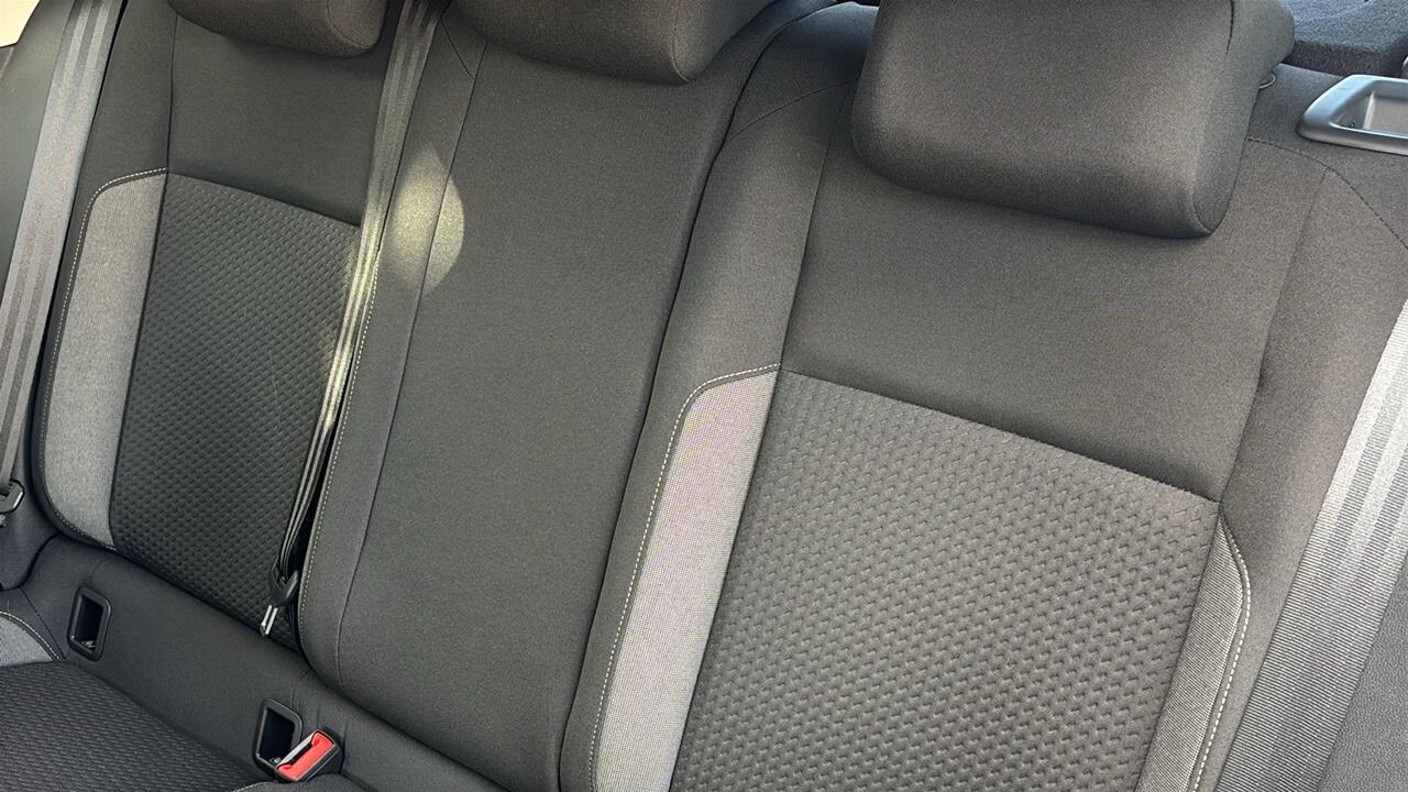 Main listing image - Volkswagen Taigo