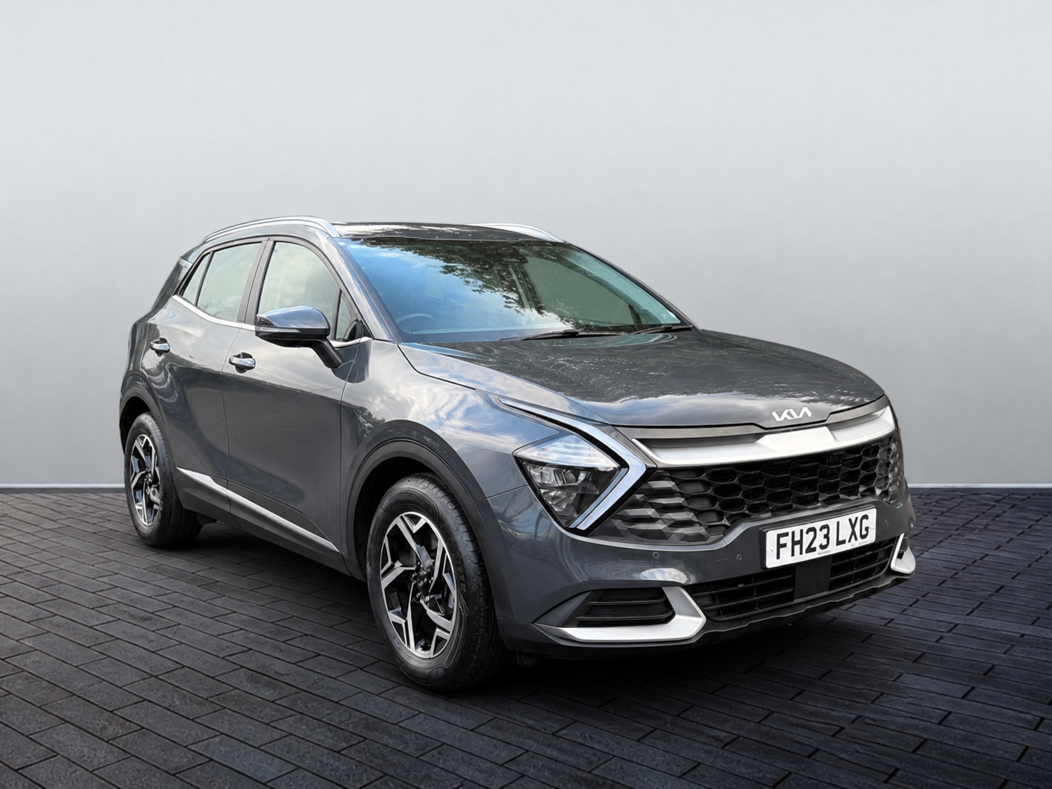 Main listing image - Kia Sportage