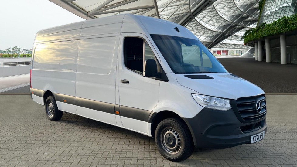 Main listing image - Mercedes-Benz Sprinter