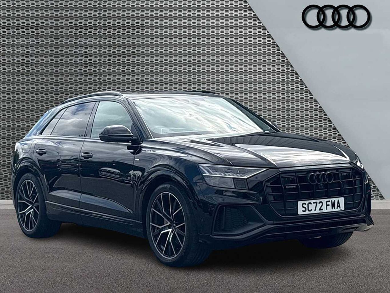 Main listing image - Audi Q8