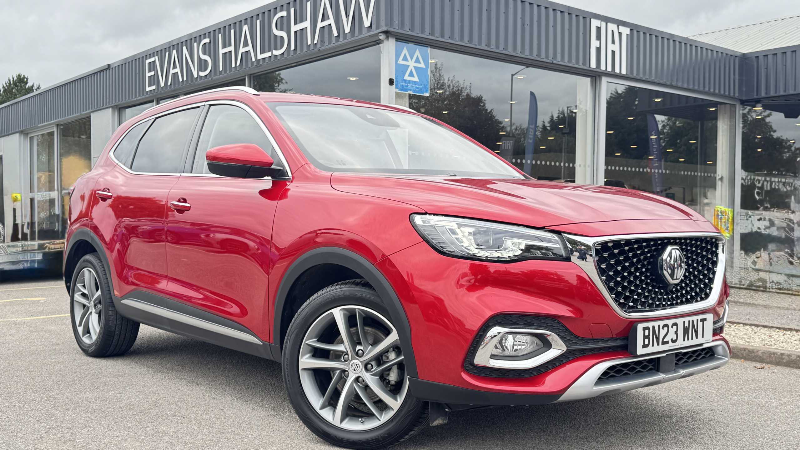 Main listing image - MG HS