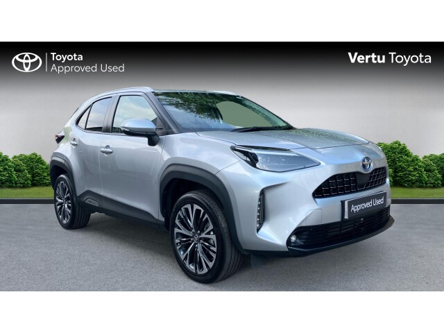 Main listing image - Toyota Yaris Cross