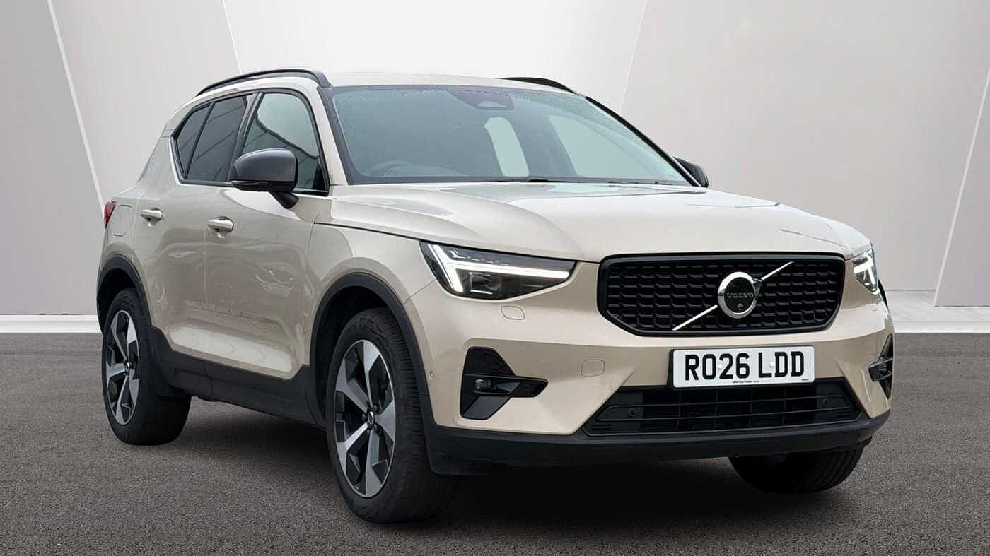 Main listing image - Volvo XC40