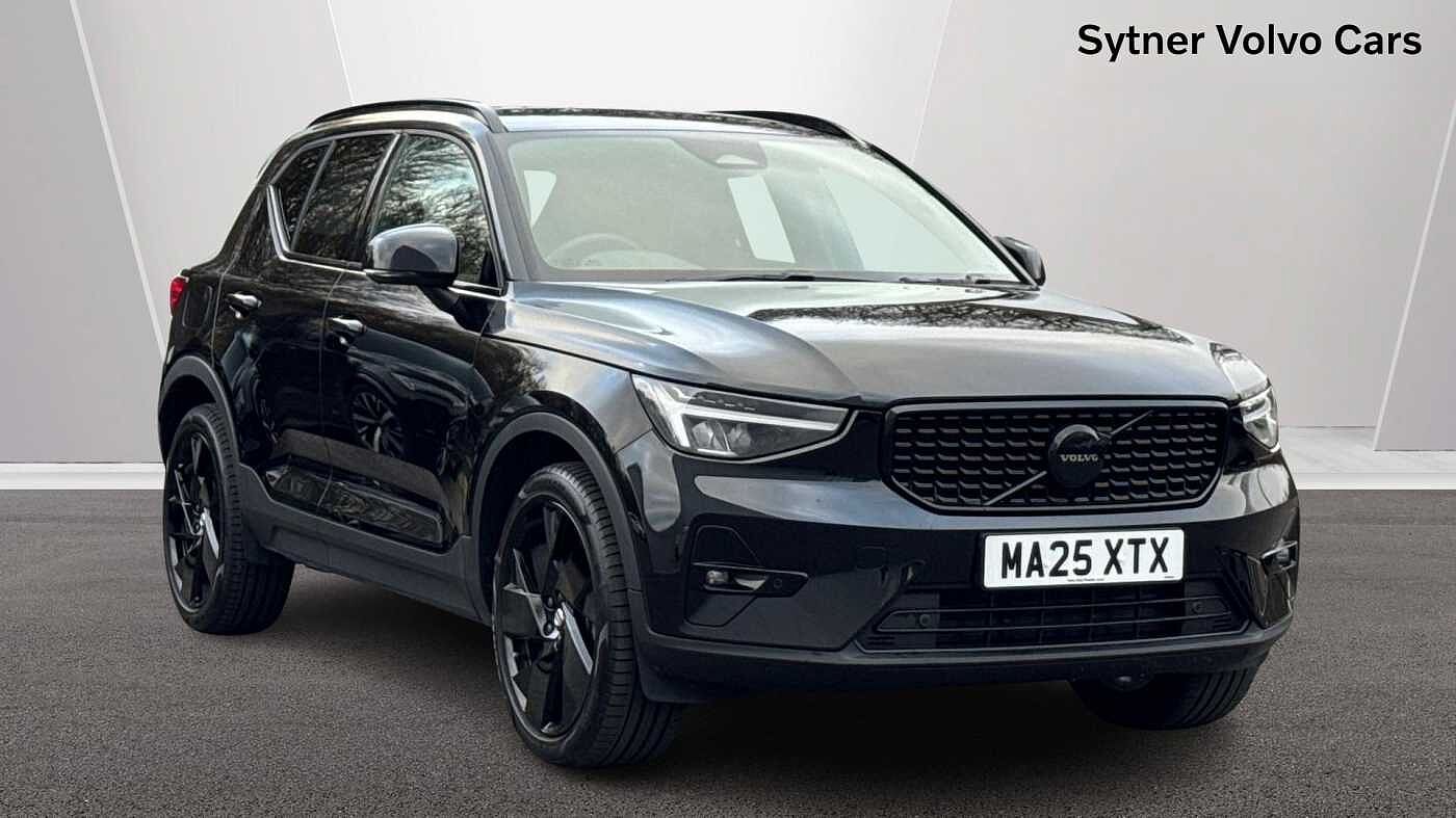 Main listing image - Volvo XC40