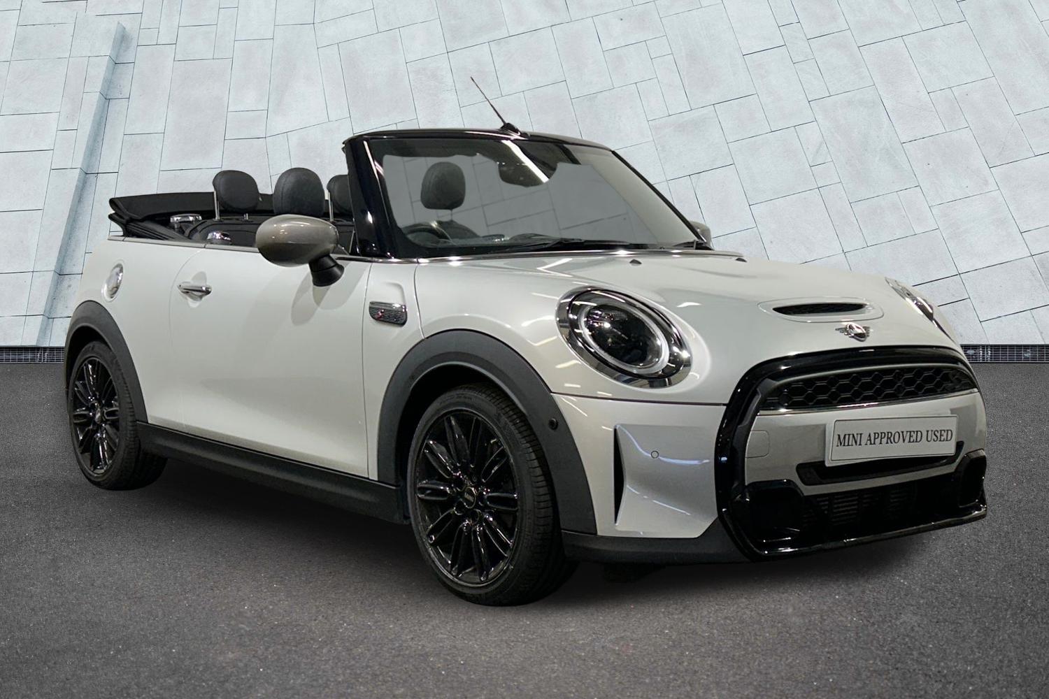 Main listing image - MINI Convertible