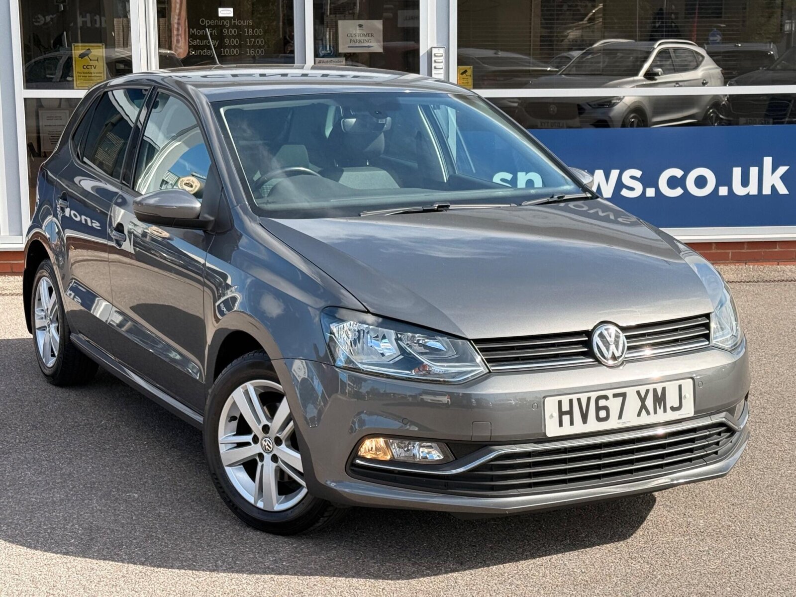 Main listing image - Volkswagen Polo