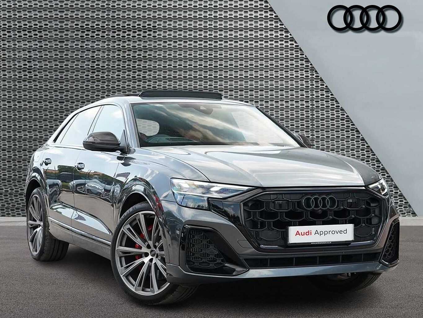 Main listing image - Audi Q8