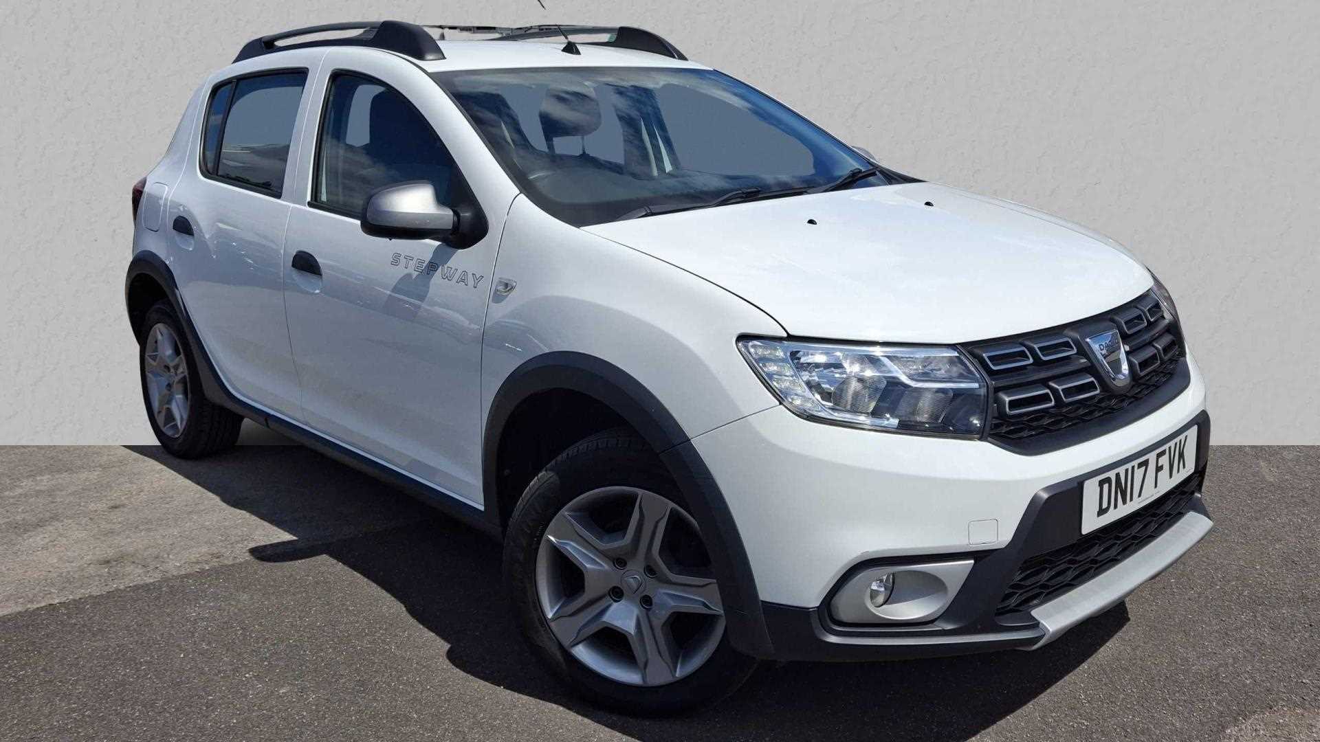Main listing image - Dacia Sandero Stepway