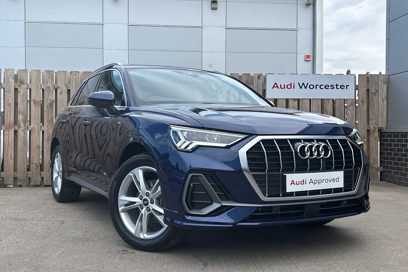 Main listing image - Audi Q3