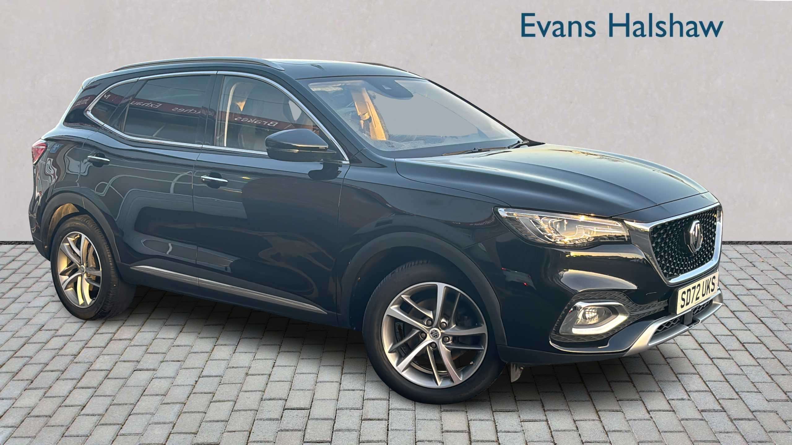 Main listing image - MG HS