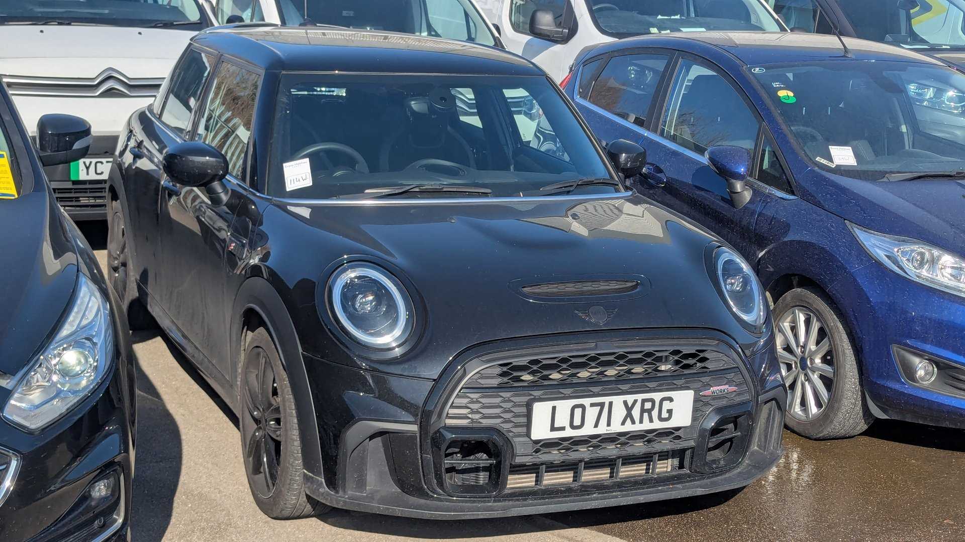 Main listing image - MINI Hatchback 5dr