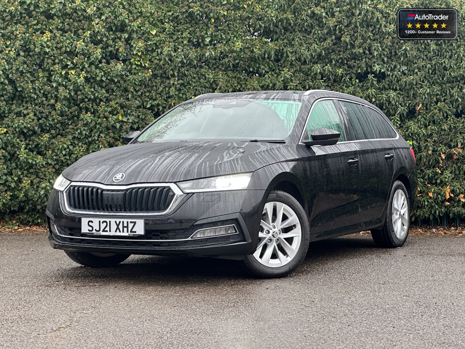 Main listing image - Skoda Octavia Estate