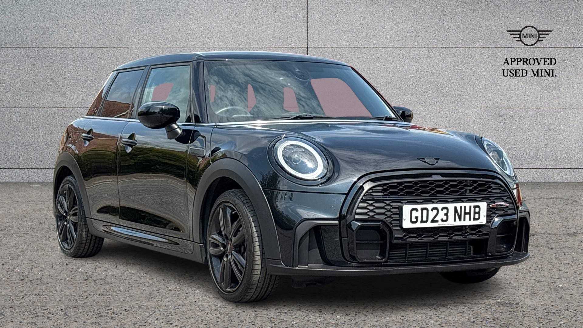 Main listing image - MINI Hatchback 5dr