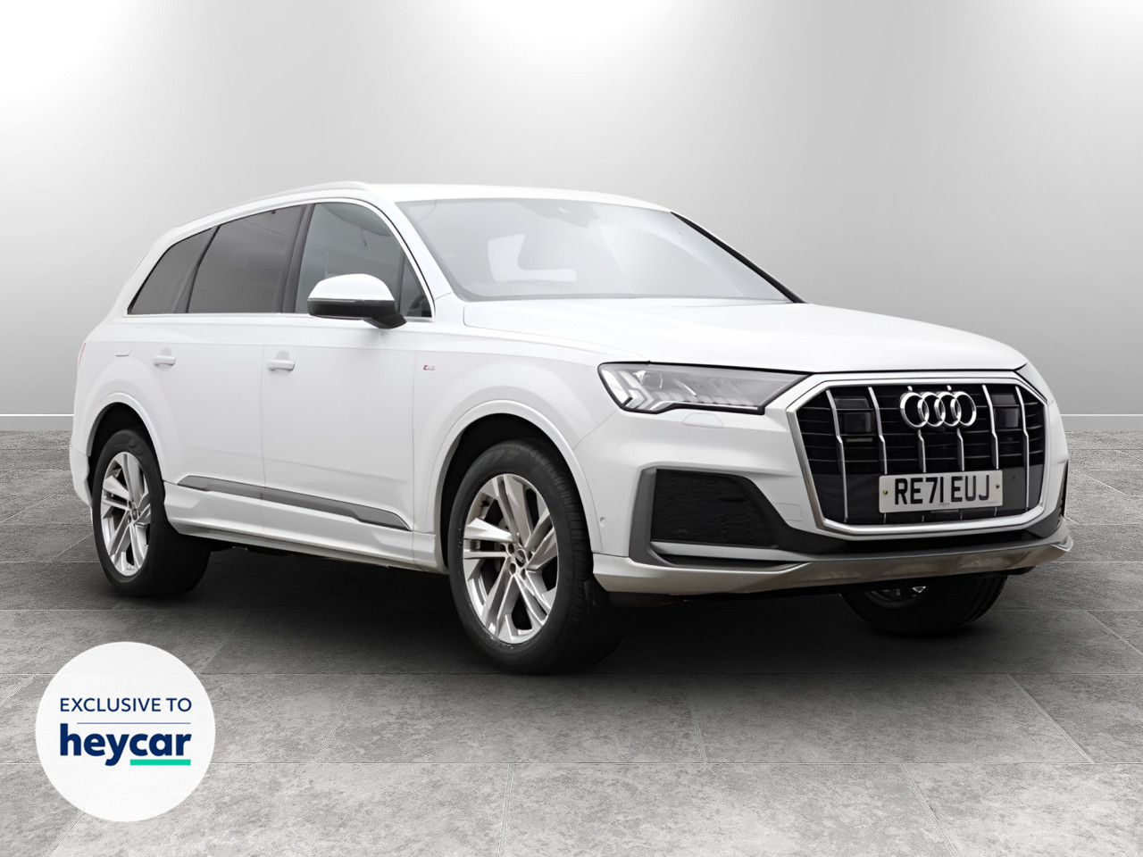 Main listing image - Audi Q7