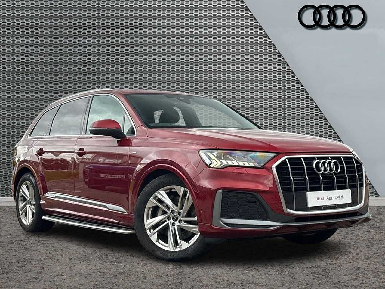 Main listing image - Audi Q7