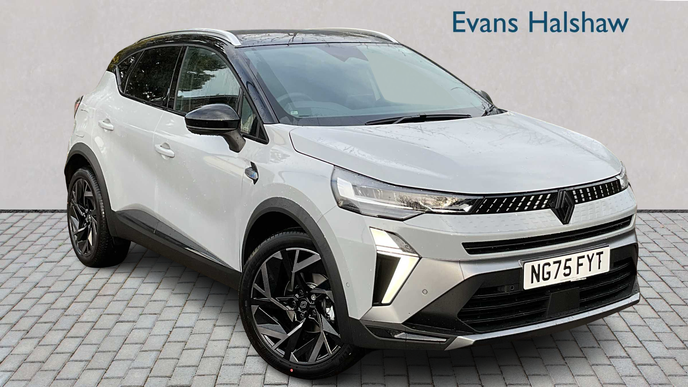 Main listing image - Renault 5