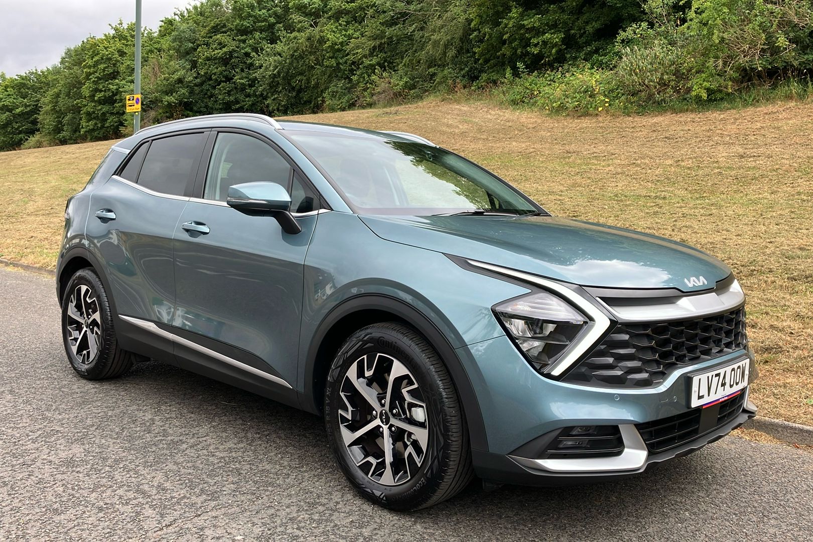 Main listing image - Kia Sportage