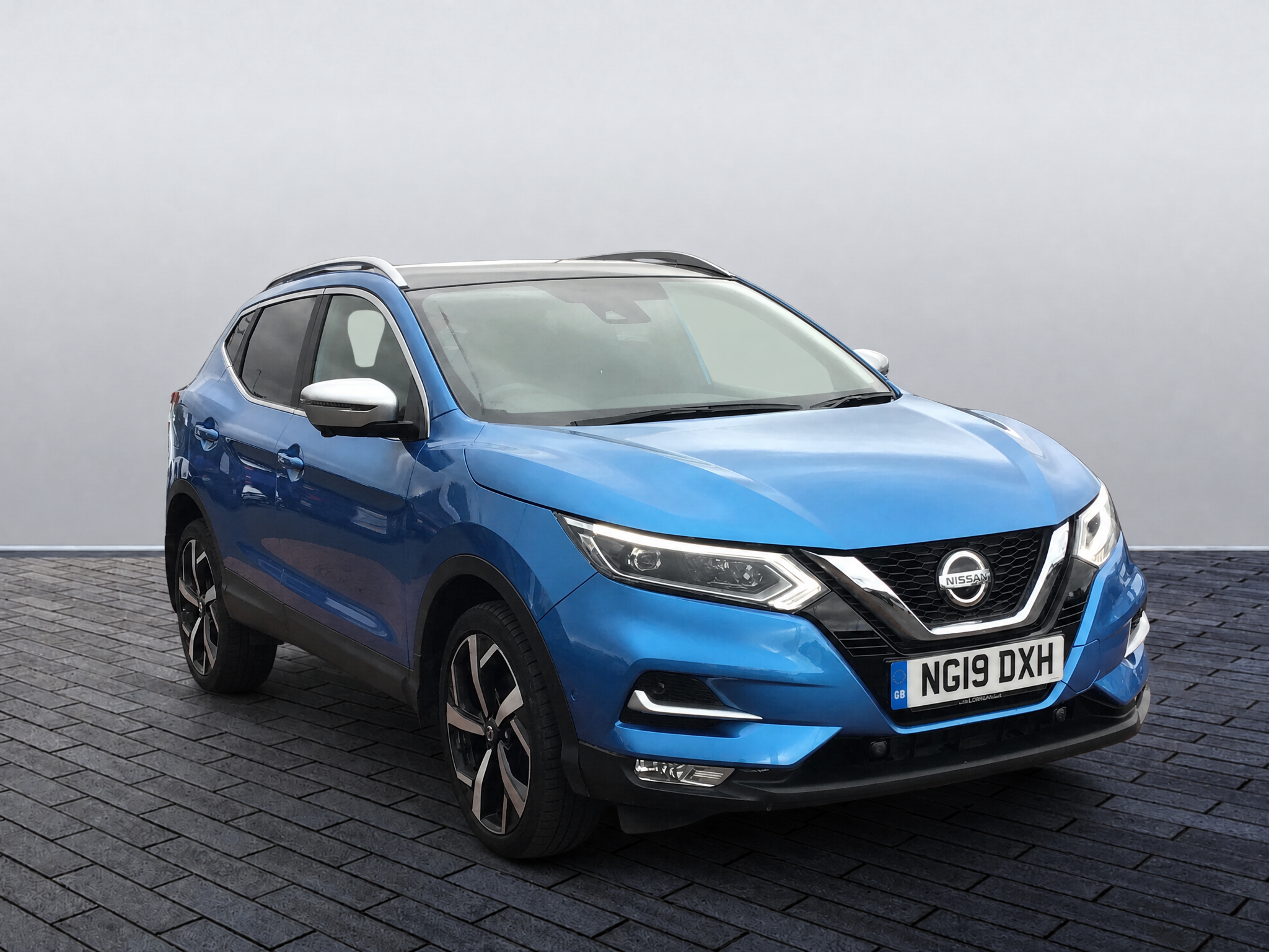 Main listing image - Nissan Qashqai