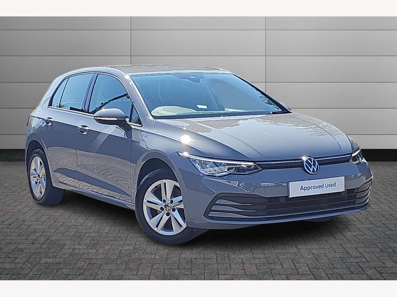 Main listing image - Volkswagen Golf