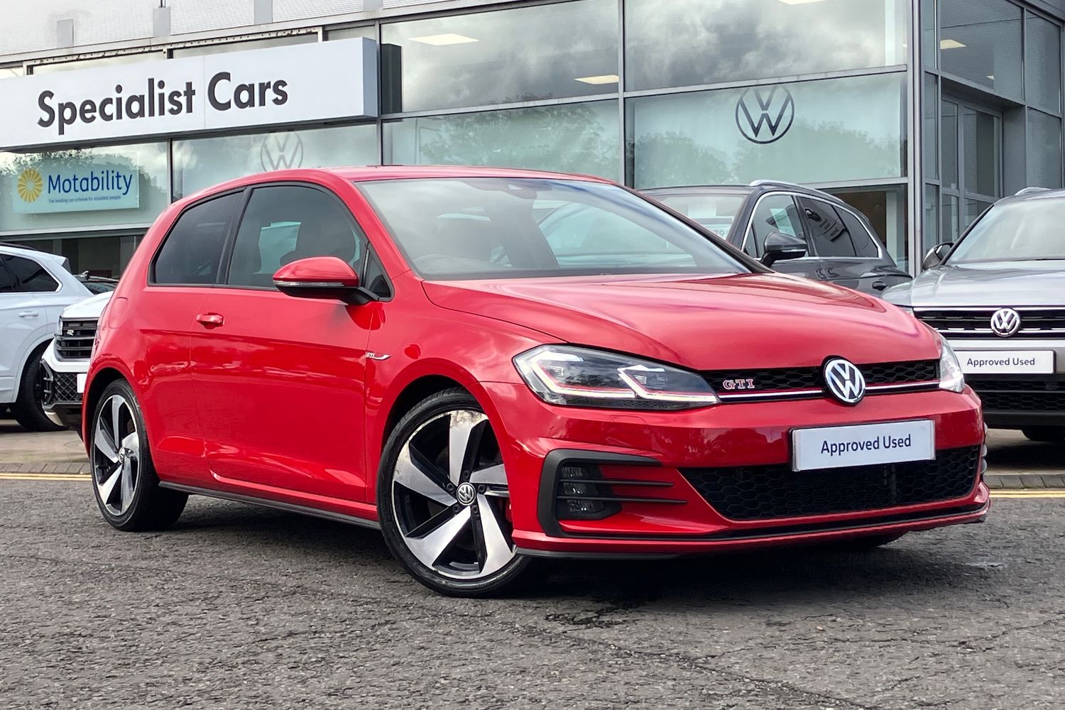 Main listing image - Volkswagen Golf GTI