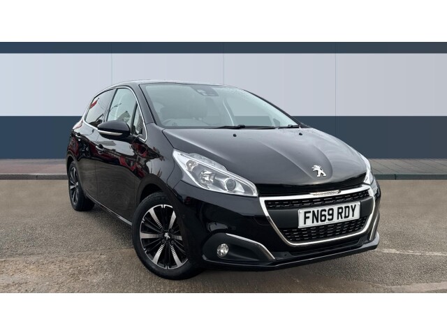 Main listing image - Peugeot 208