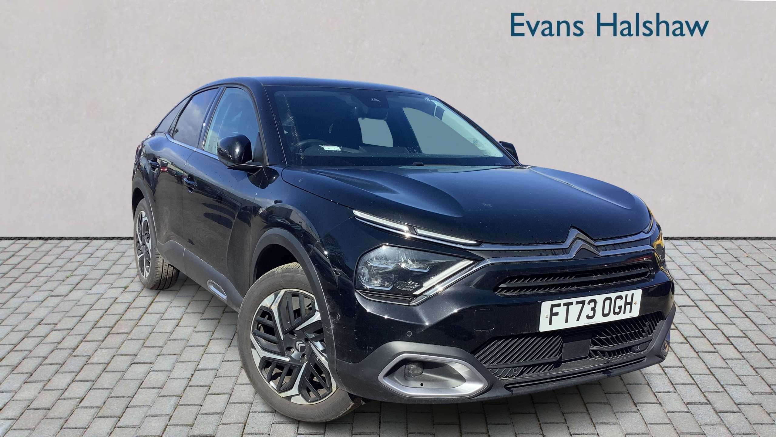 Main listing image - Citroen C4