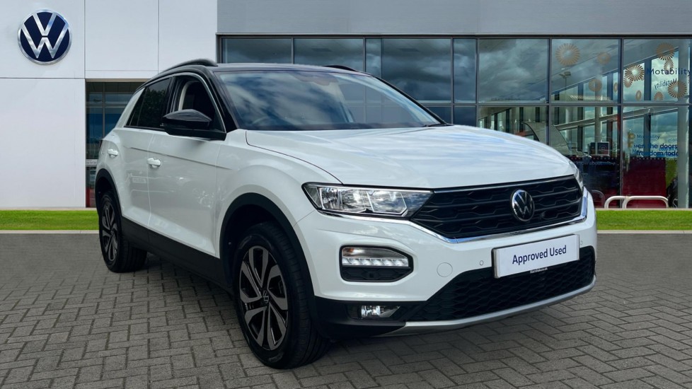 Main listing image - Volkswagen T-Roc