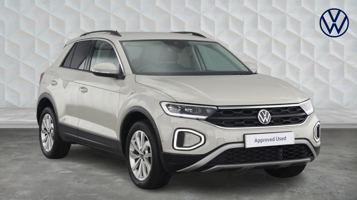 Main listing image - Volkswagen T-Roc