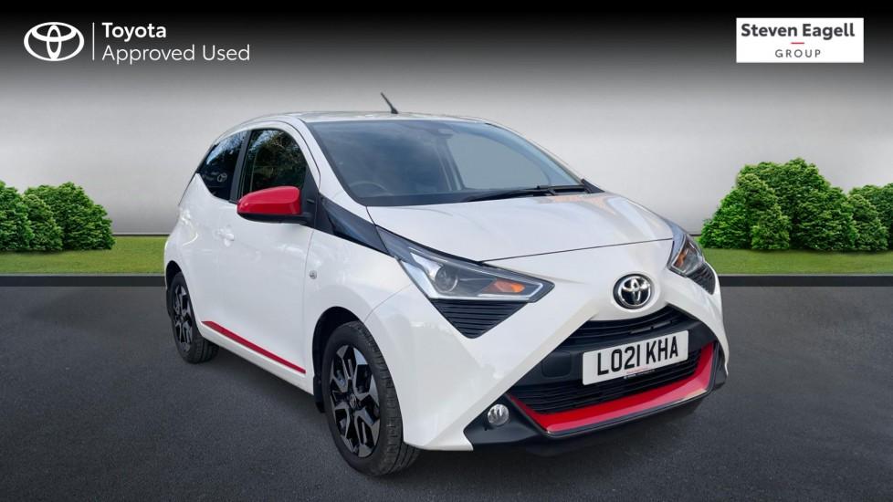 Main listing image - Toyota Aygo