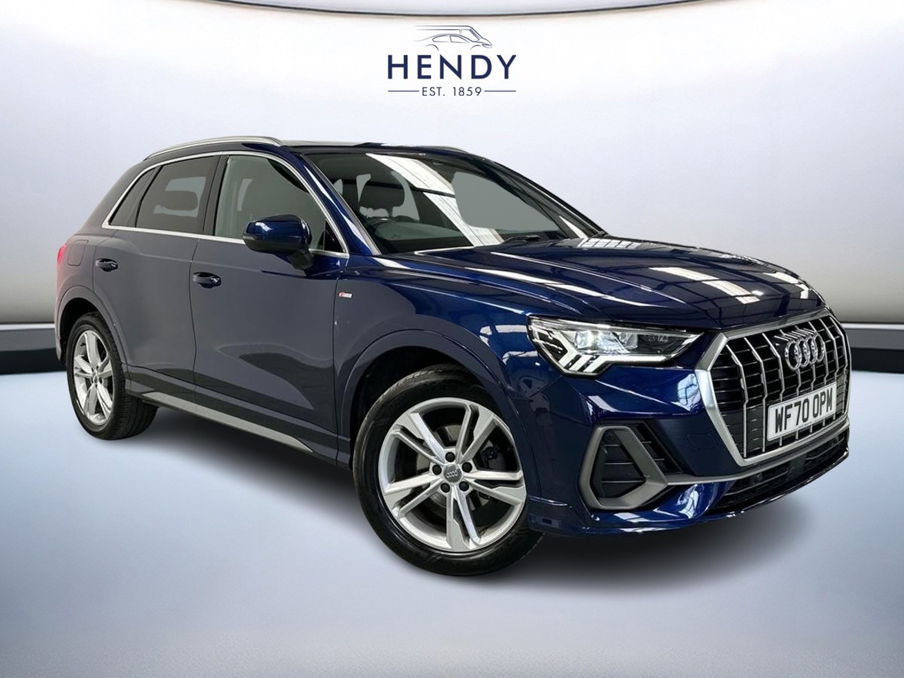 Main listing image - Audi Q3