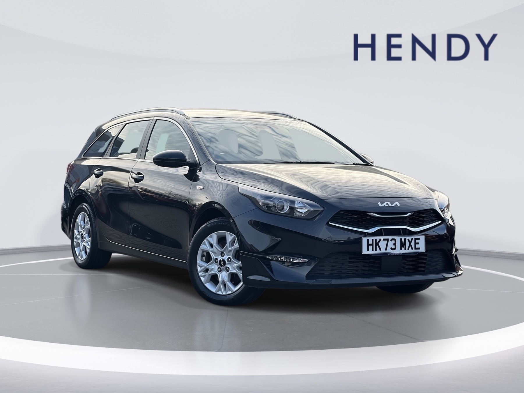 Main listing image - Kia Ceed SW