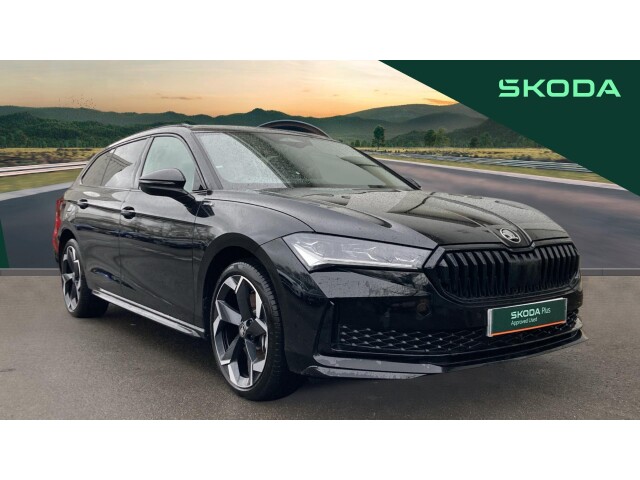 Main listing image - Skoda Superb Estate