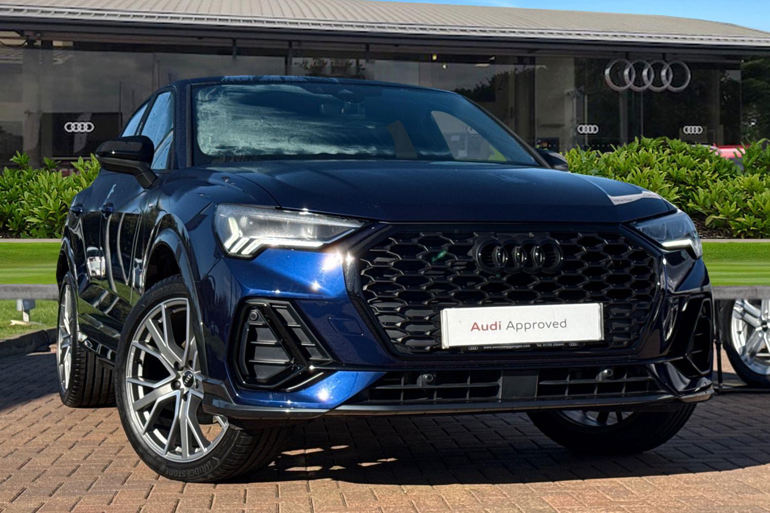 Main listing image - Audi Q3