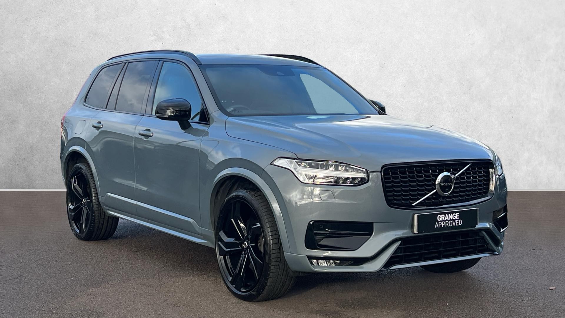 Main listing image - Volvo XC90